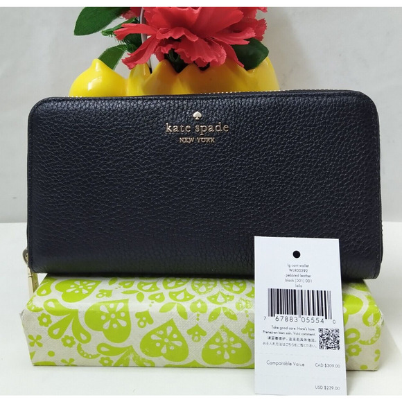Kate Spade New York Black Pebbled Leather Zip Around Wallet - NWT $239 - Picture 1 of 14